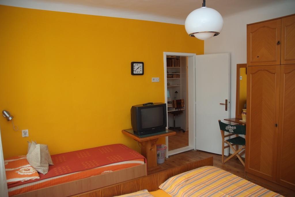 Guesthouse 7even Mostar Chambre photo